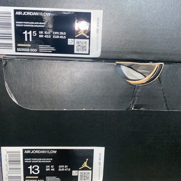 SOLD Men’s Jordan 1 Low court purple - Picture 5 of 5